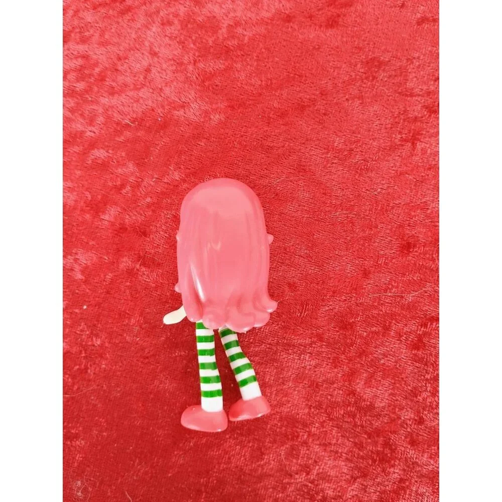 Hasbro Strawberry Shortcake 3 Inch Figure With Movable Arms And‎ Legs